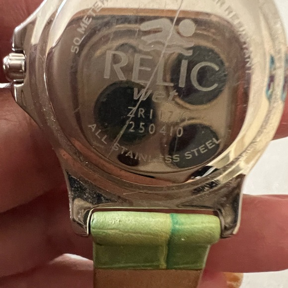 Relic by wet fossil crystal accent with green genuine leather watch - Picture 9 of 9
